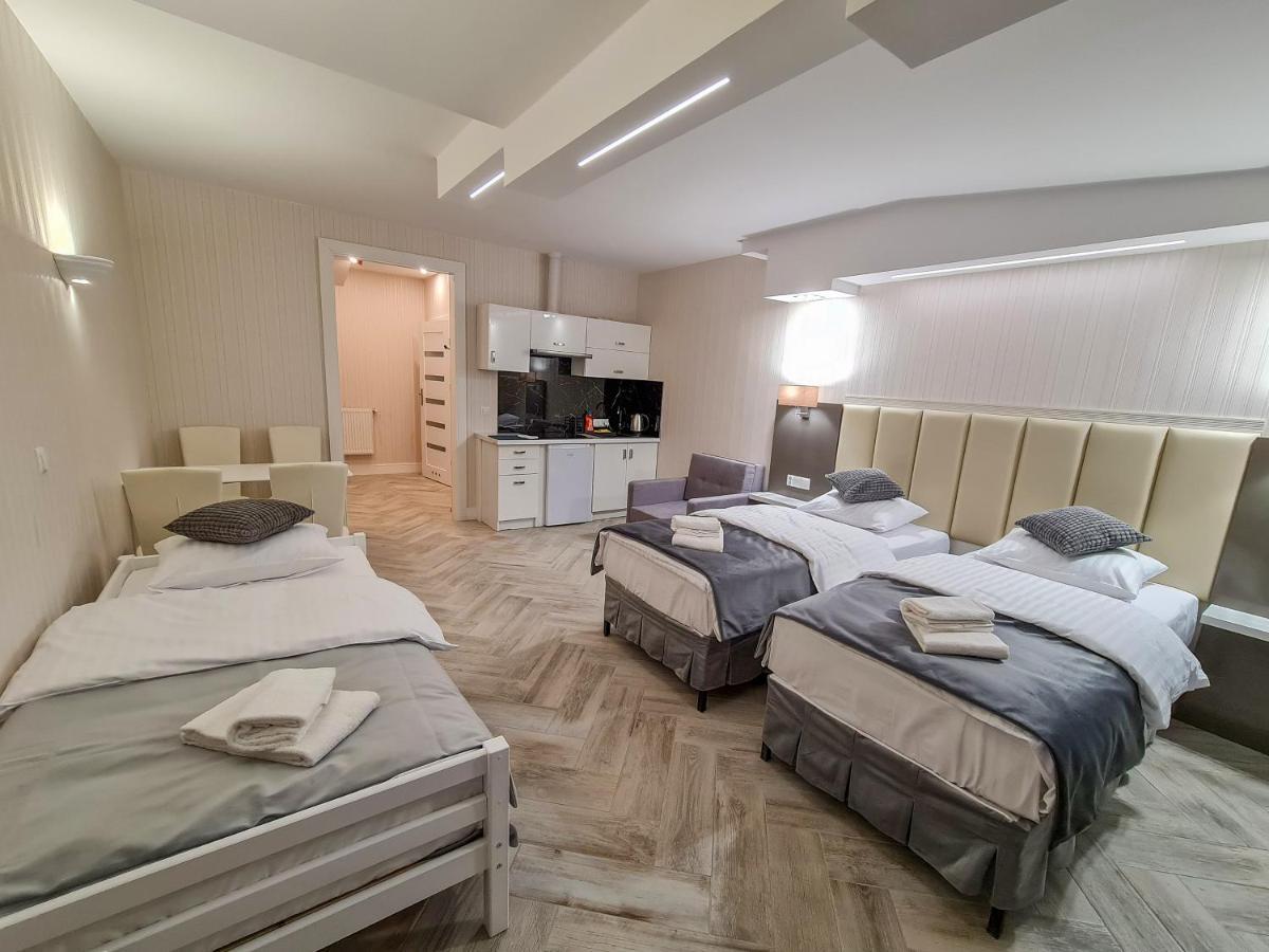 Apartamenty Hayduk Жари Екстер'єр фото