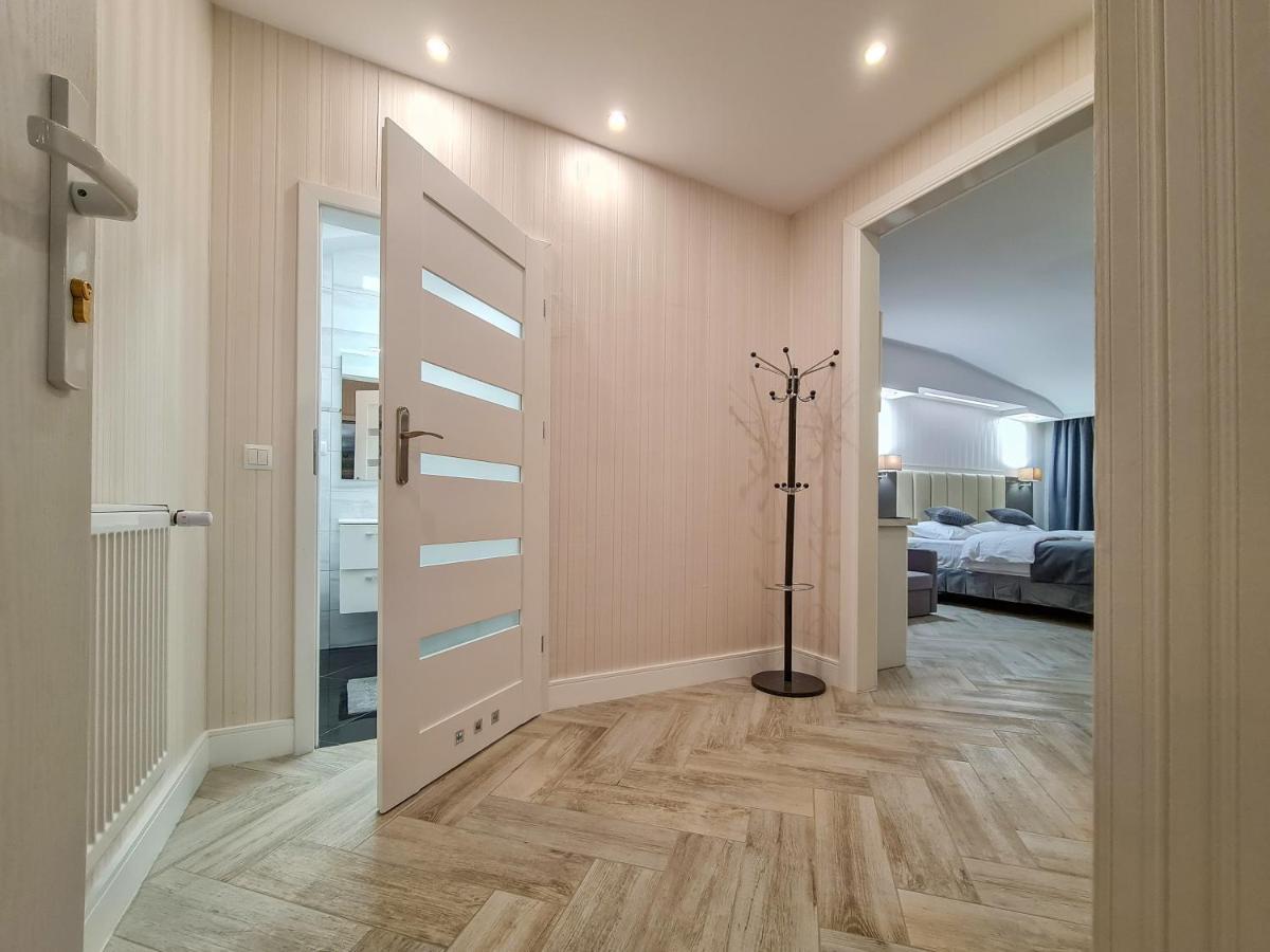 Apartamenty Hayduk Жари Екстер'єр фото