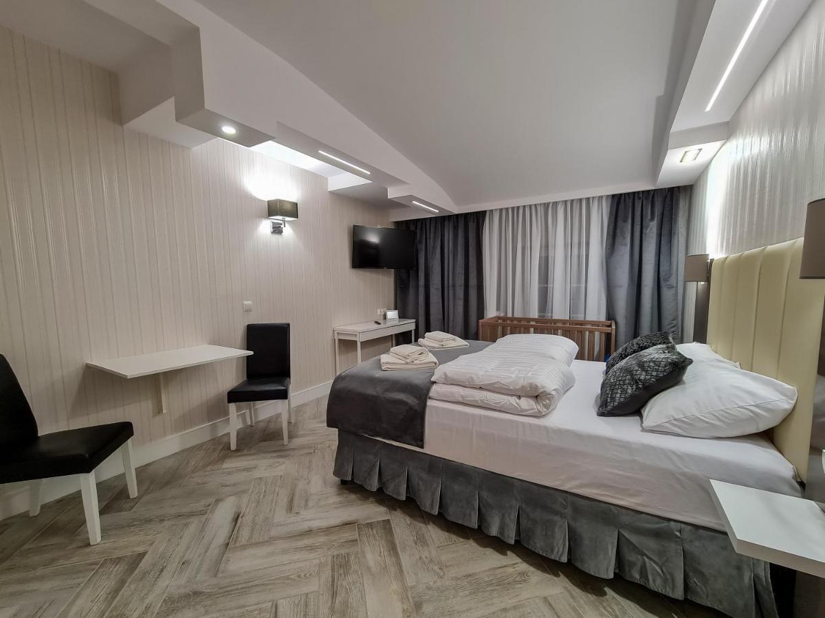 Apartamenty Hayduk Жари Екстер'єр фото