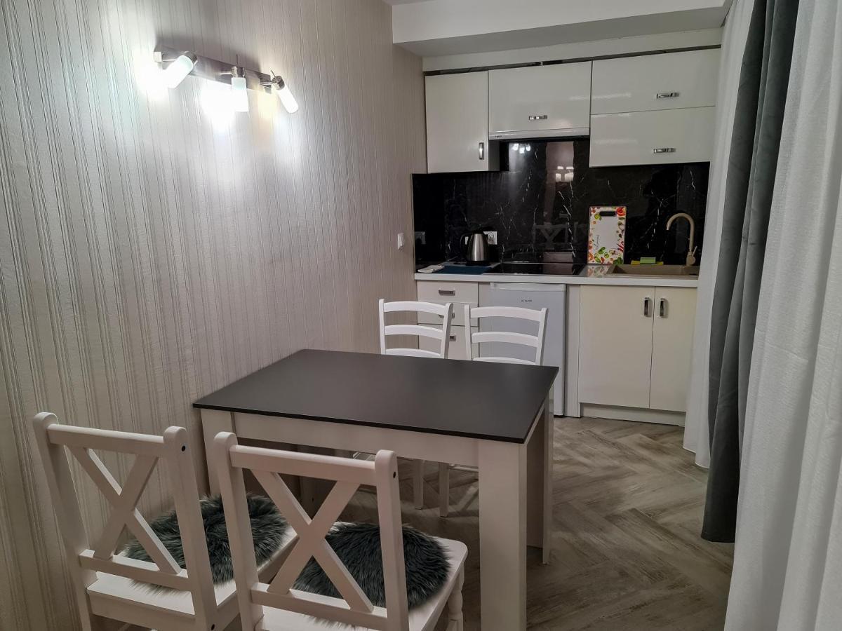 Apartamenty Hayduk Жари Екстер'єр фото