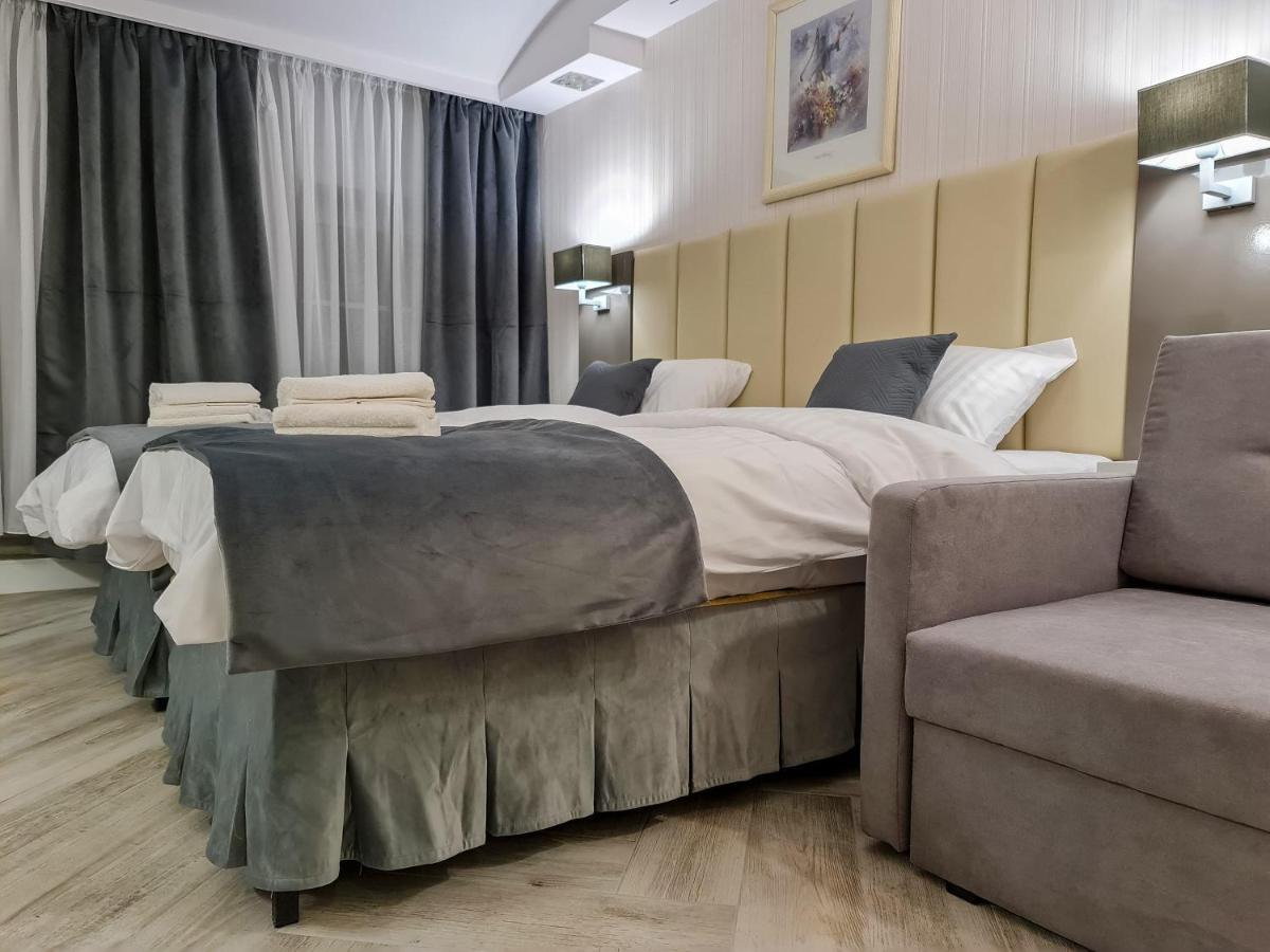 Apartamenty Hayduk Жари Екстер'єр фото