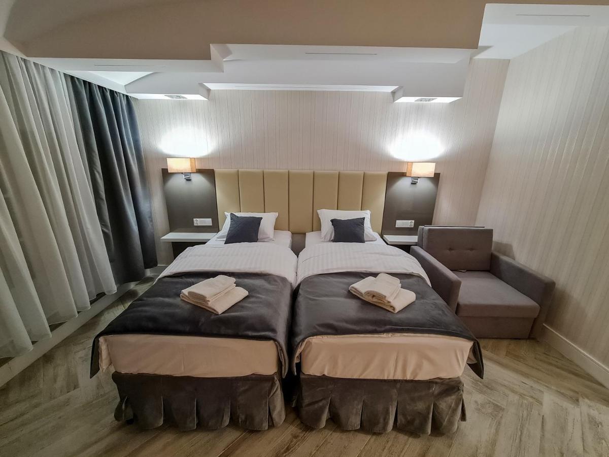 Apartamenty Hayduk Жари Екстер'єр фото