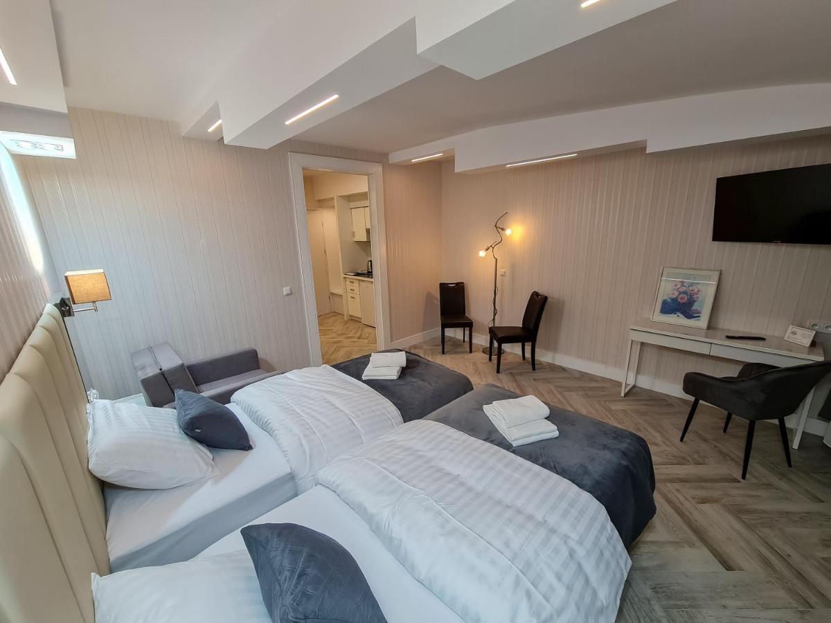 Apartamenty Hayduk Жари Екстер'єр фото