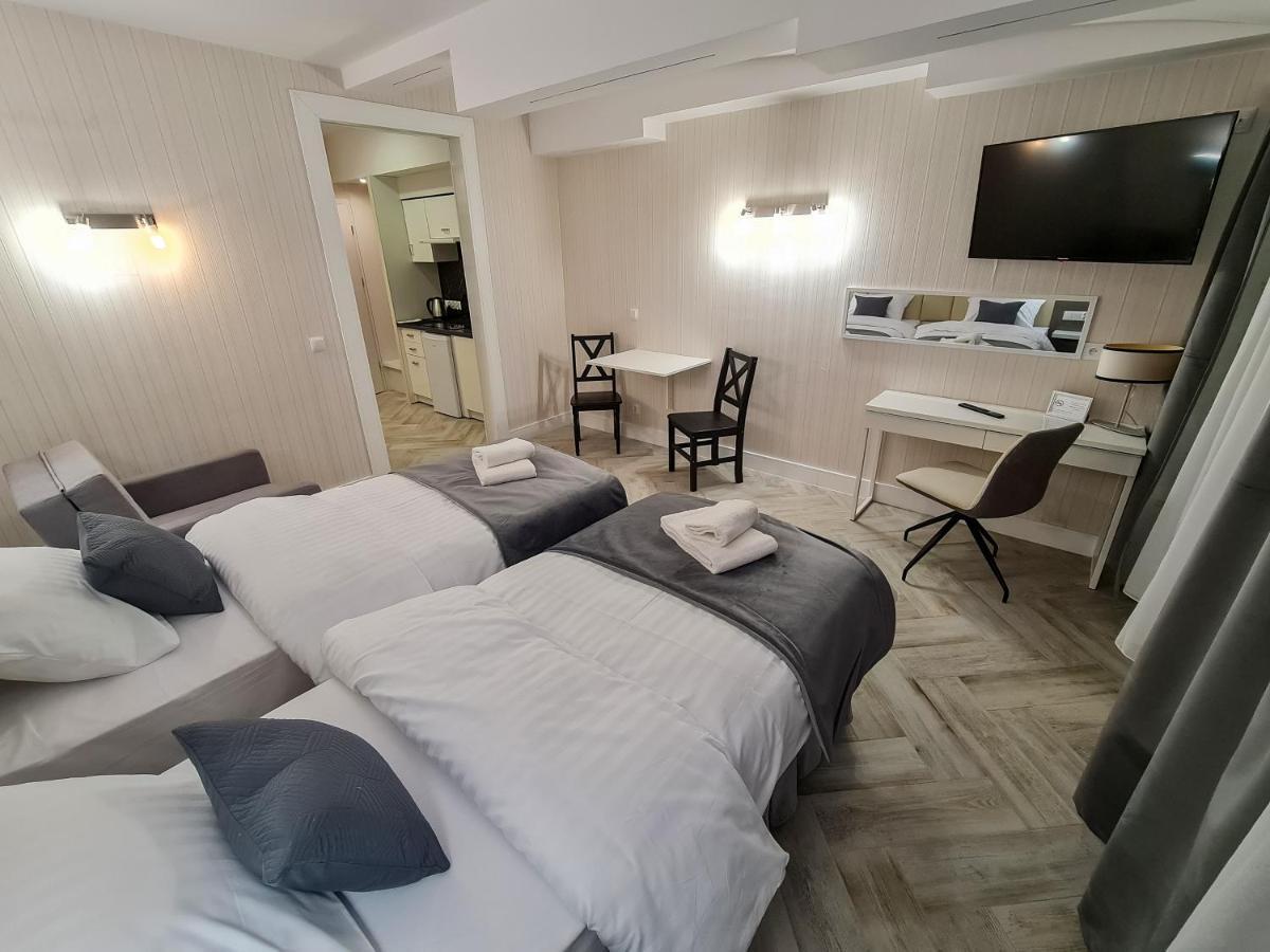 Apartamenty Hayduk Жари Екстер'єр фото