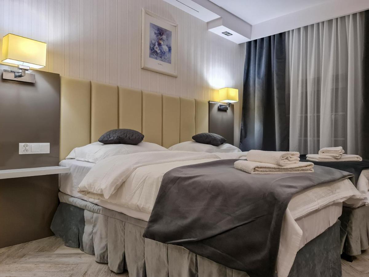 Apartamenty Hayduk Жари Екстер'єр фото