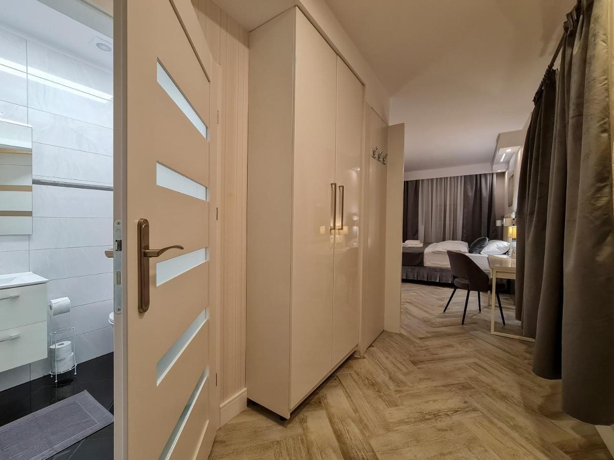 Apartamenty Hayduk Жари Екстер'єр фото